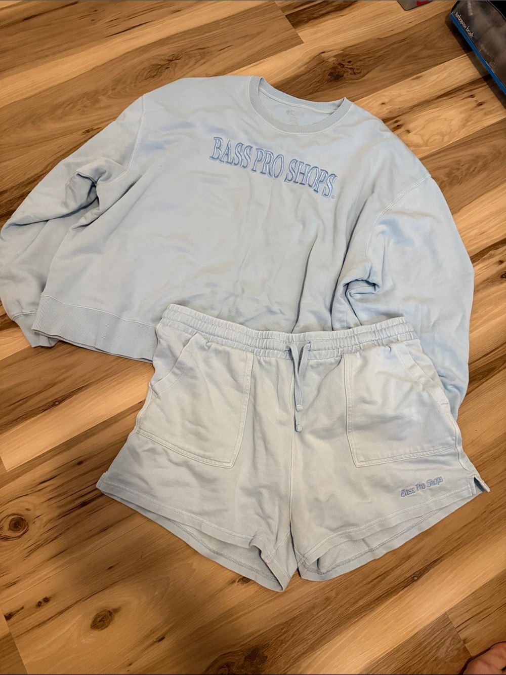 Bass pro shop set